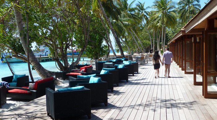 vilamendhoo-deck_4-1