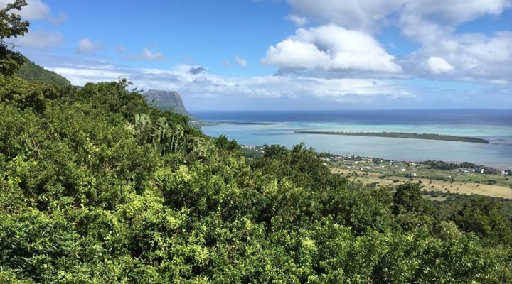 Lakaz-Chamarel-Viewpoint