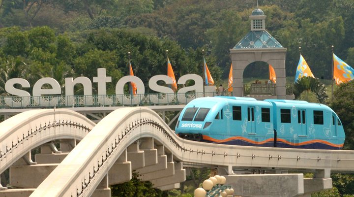 Sentosa-Trains