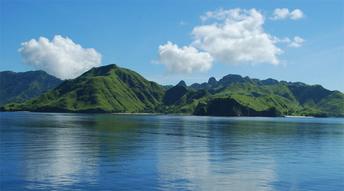 komodo-island-03_4-2.jpg