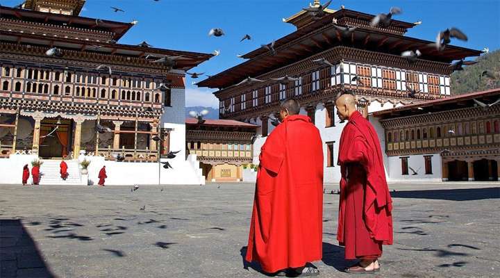 bhutan-monks-indcen-resor